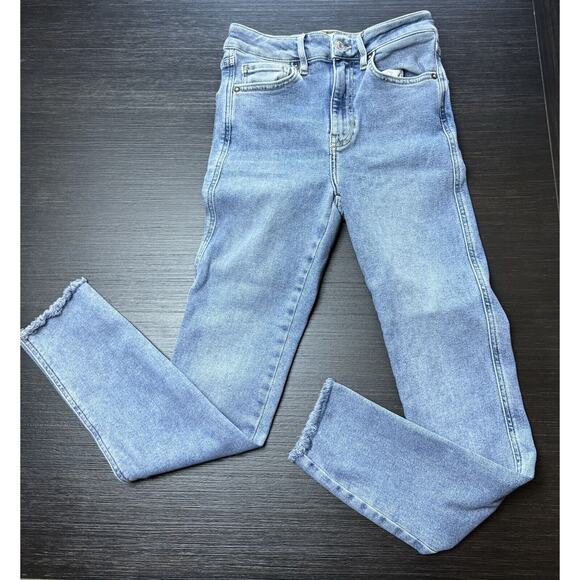 We The Free Denim - We The Free Free People Raw Hem Straight Cut Jeans Size 26, 25” Inseam